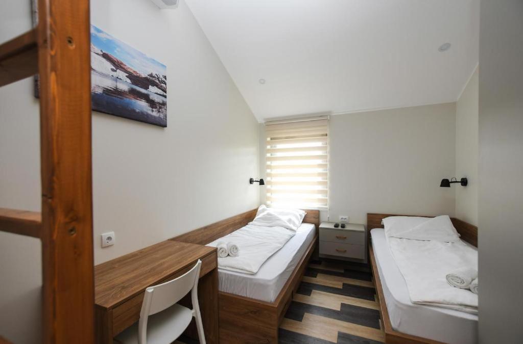 Atrijum Apartments And Rooms Kladovo Exterior photo